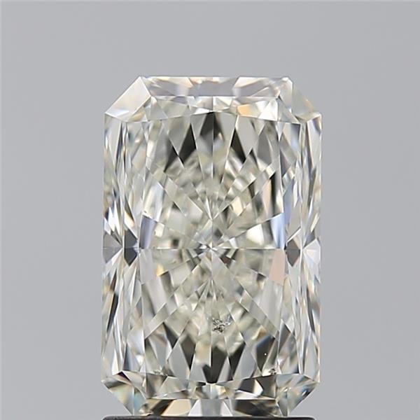 2.22ct K SI2 Rare Carat Ideal Cut Radiant Diamond