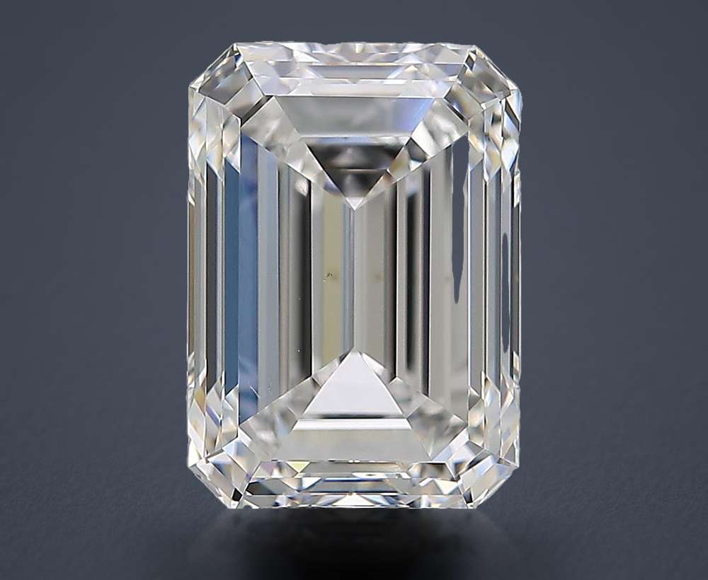5.50 Carat Emerald Natural Diamond