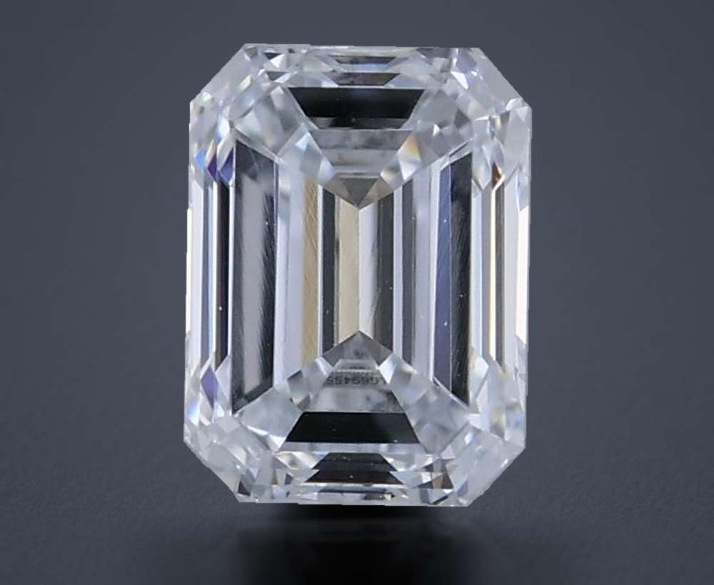 0.23 Carat Emerald Lab Diamond