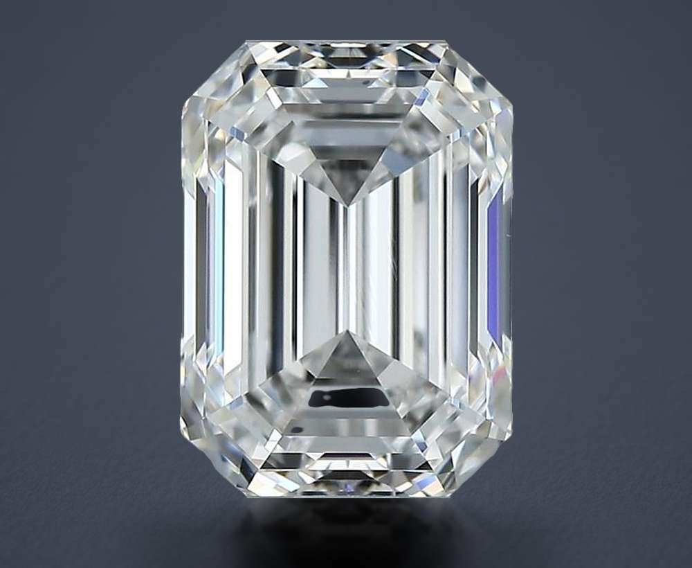 2.01 Carat Emerald Natural Diamond