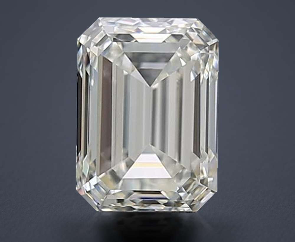 2.05 Carat Emerald Natural Diamond