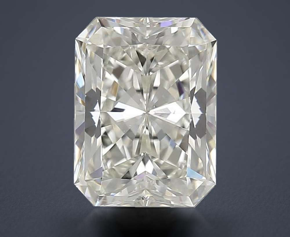0.70 Carat Radiant Natural Diamond