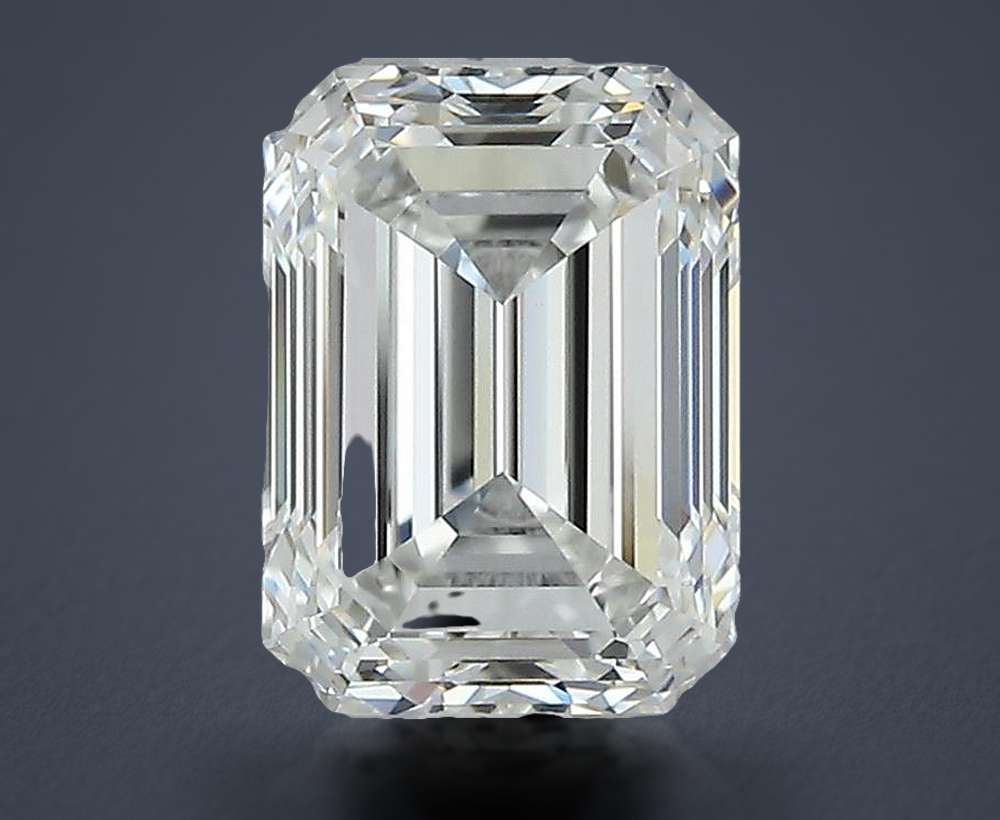 2.01 Carat Emerald Natural Diamond