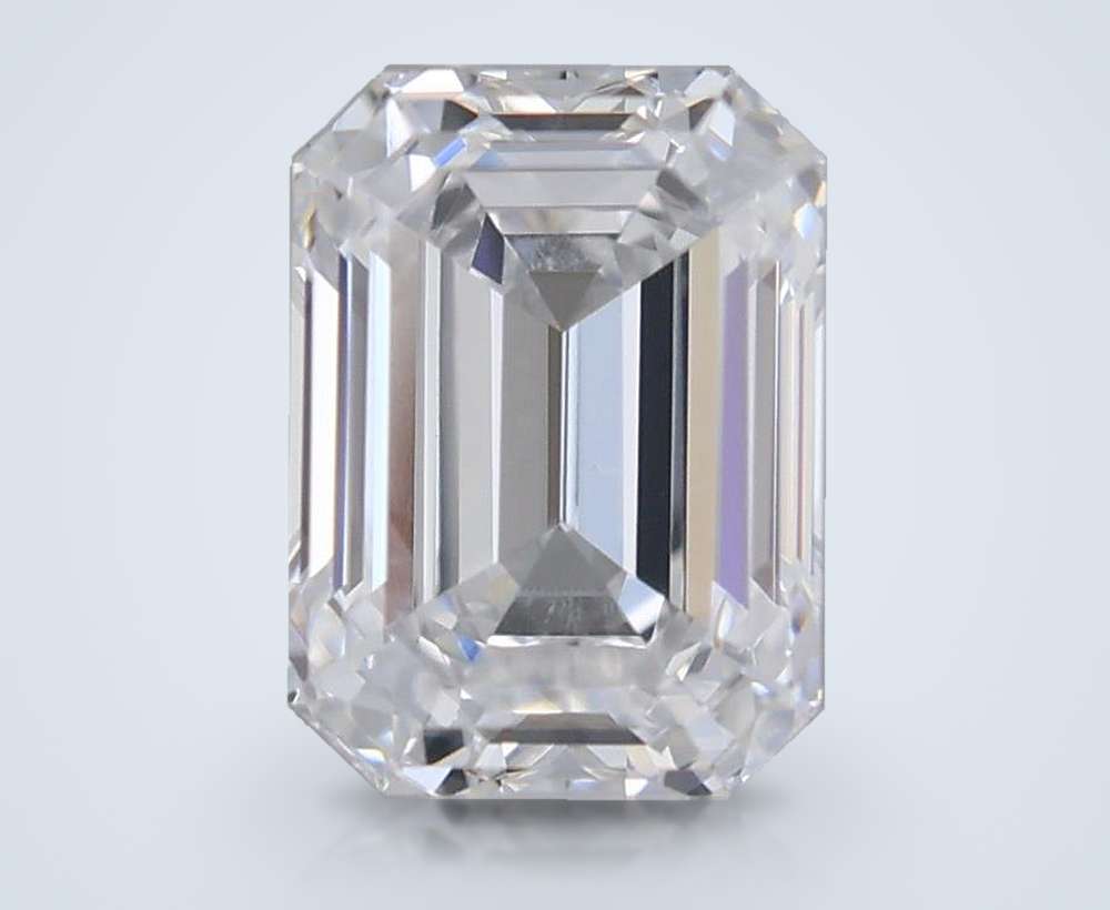 0.62 Carat Emerald Natural Diamond