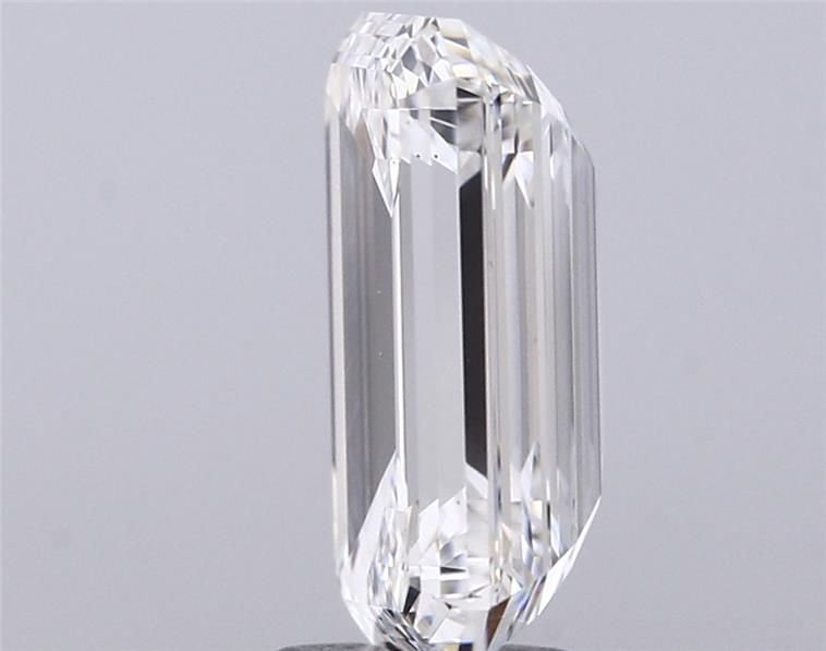 4.00 Carat Emerald Lab Diamond