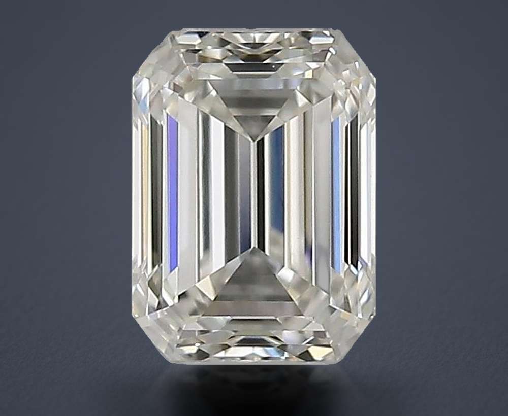 0.30 Carat Emerald Natural Diamond