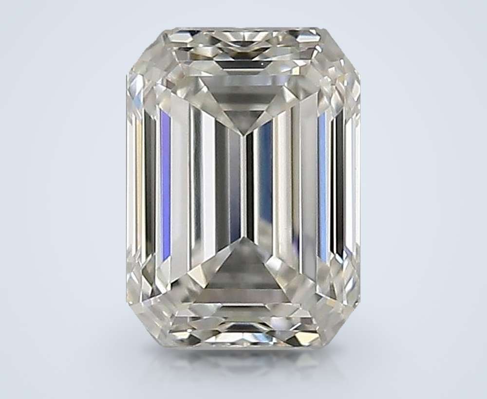 0.30 Carat Emerald Natural Diamond