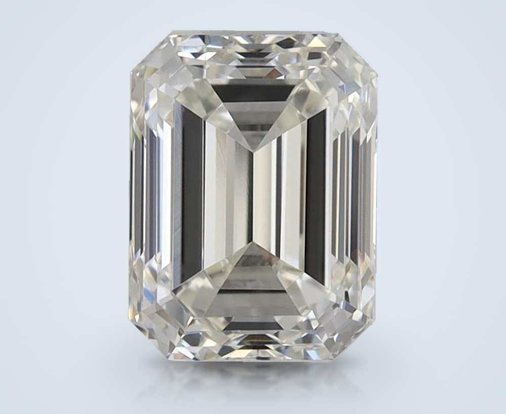 0.90 Carat Emerald Natural Diamond