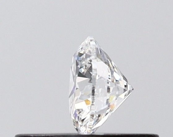 0.28 Carat Round Lab Diamond