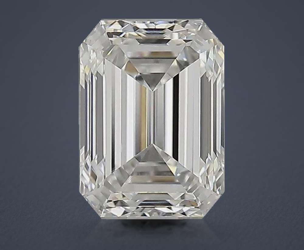 0.45 Carat Emerald Natural Diamond