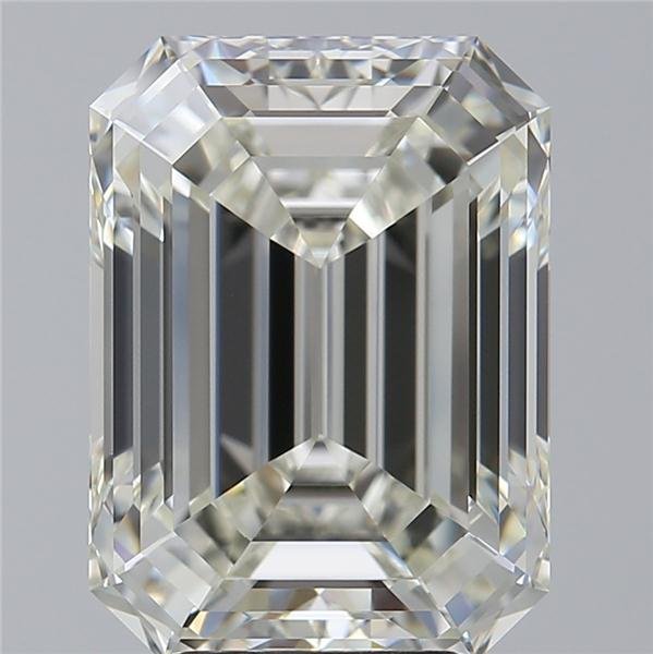 5.01 Carat Emerald Natural Diamond