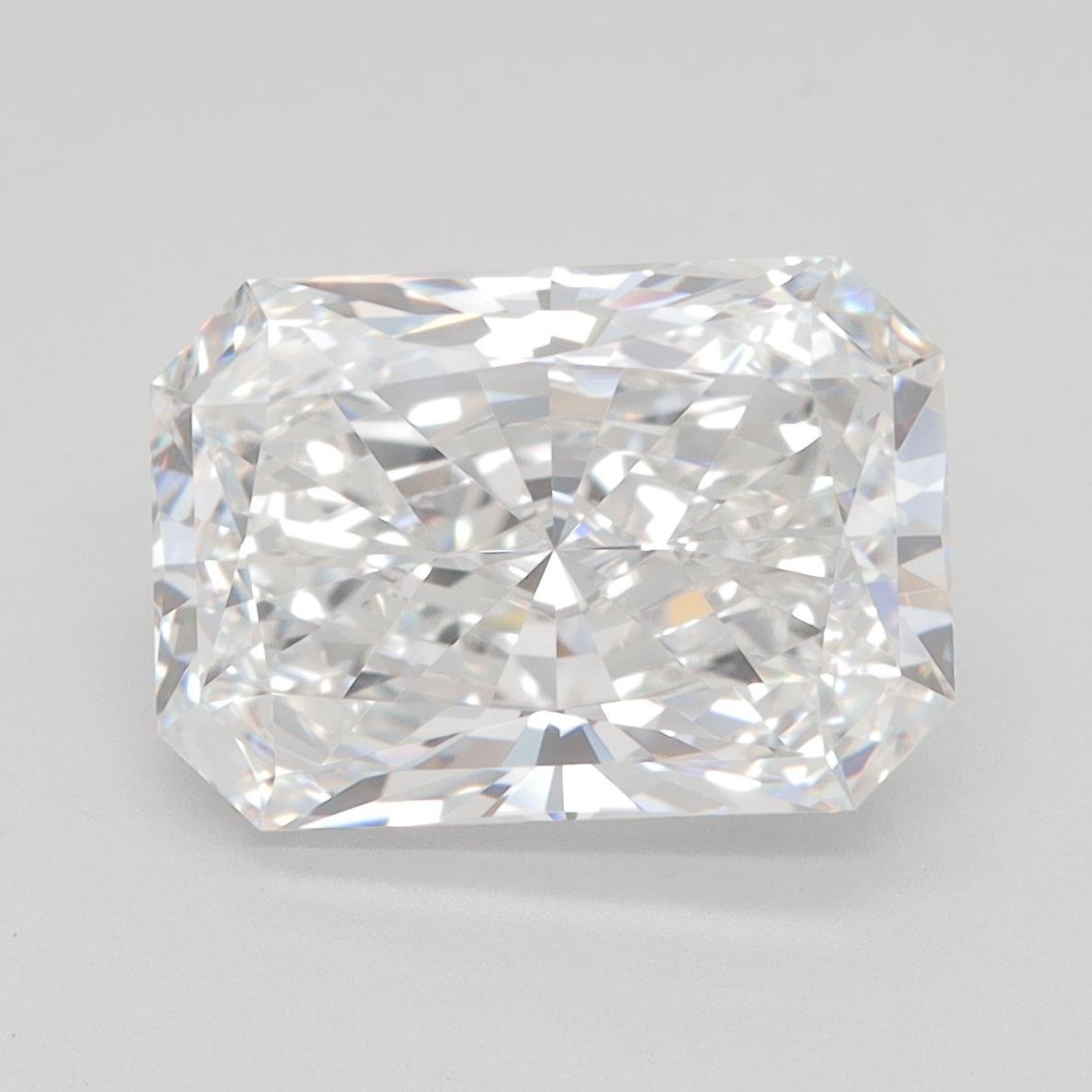 4.07ct F VVS2 Rare Carat Ideal Cut Radiant Lab Grown Diamond