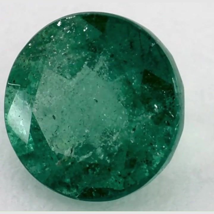 1.35 Carat Intense Green Round Emerald