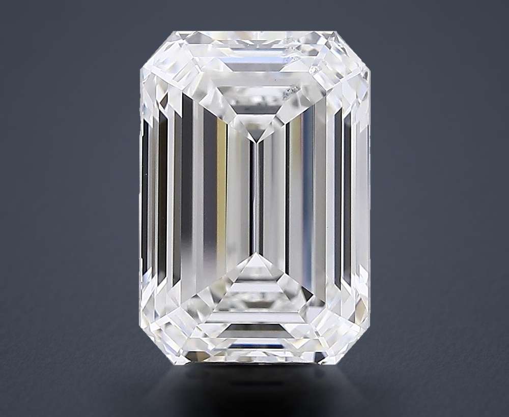 6.99 Carat Emerald Lab Diamond