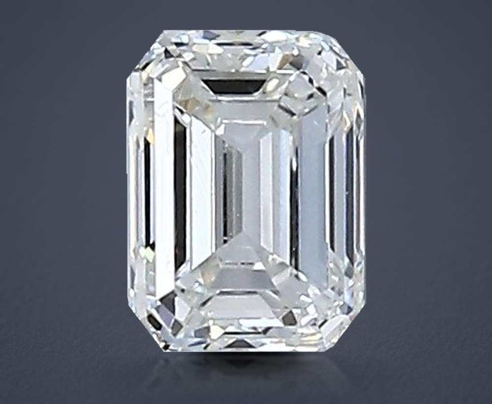 0.51 Carat Emerald Natural Diamond