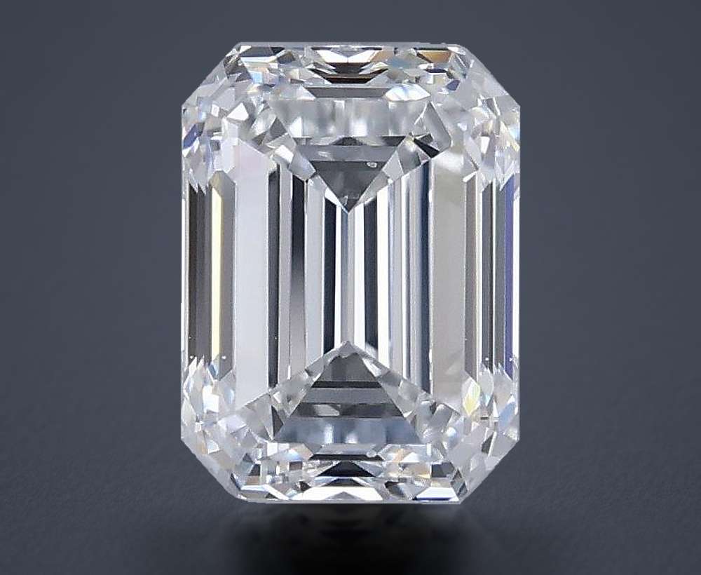 0.90 Carat Emerald Natural Diamond