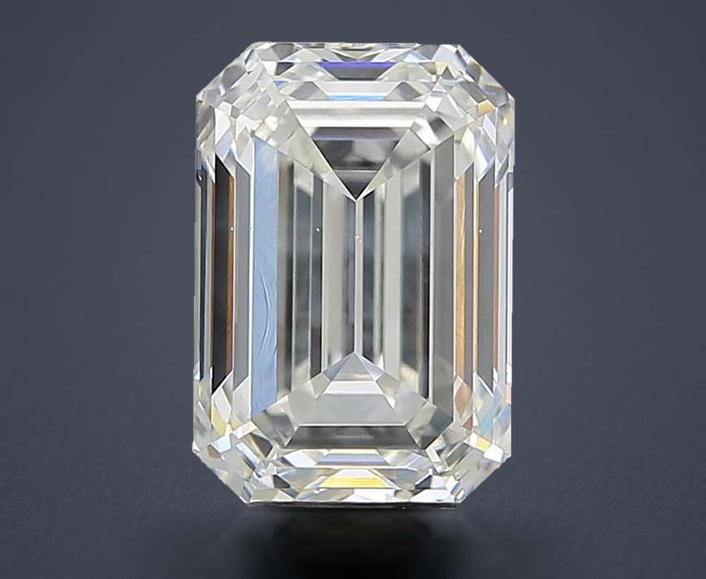 5.09 Carat Emerald Natural Diamond