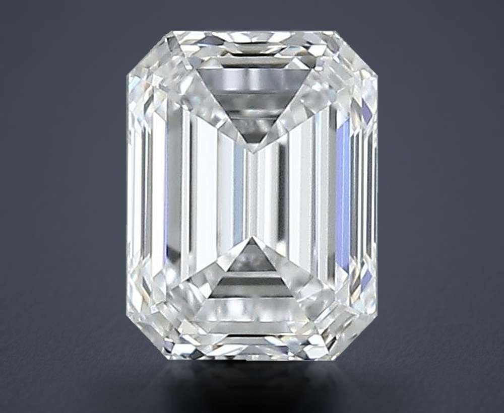 0.40 Carat Emerald Natural Diamond