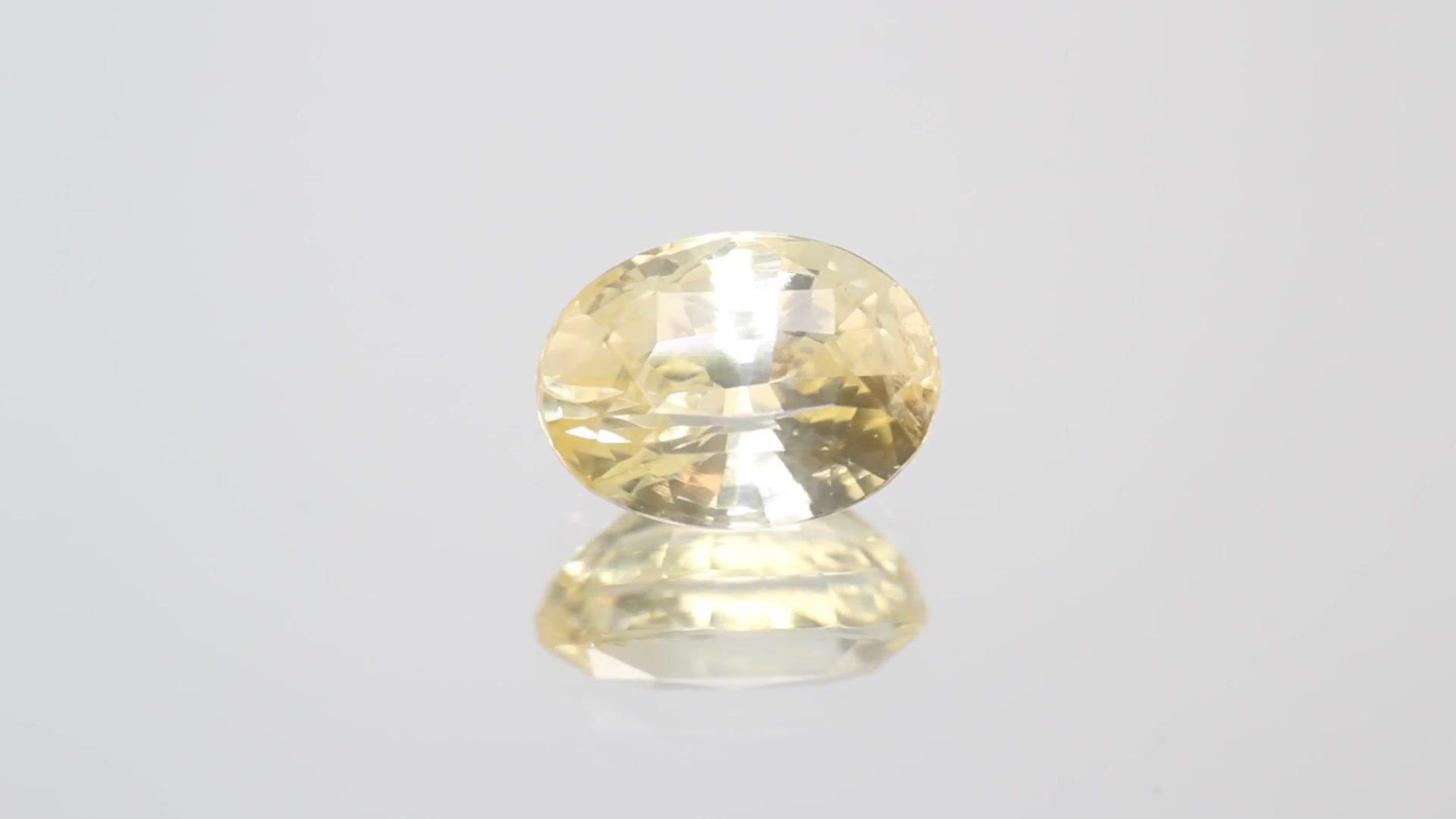 3.46 Carat Light Yellow Oval Sapphire