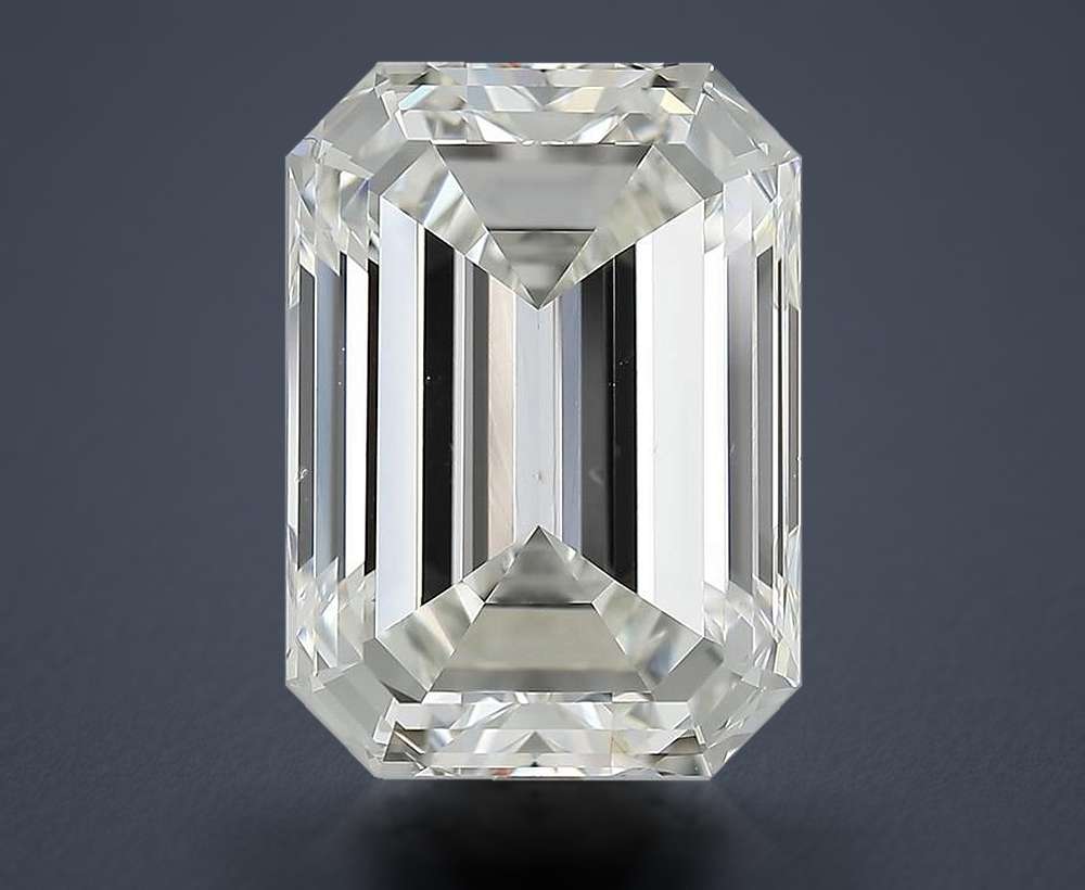 10.06 Carat Emerald Natural Diamond