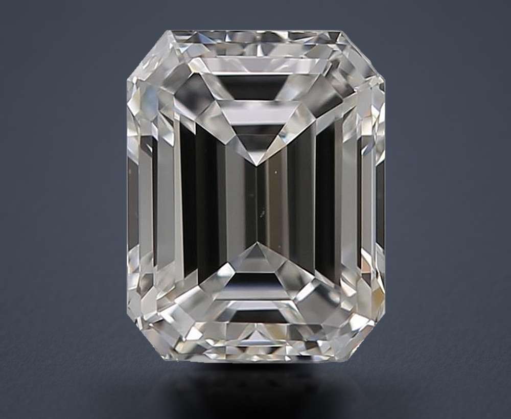 0.70 Carat Emerald Natural Diamond
