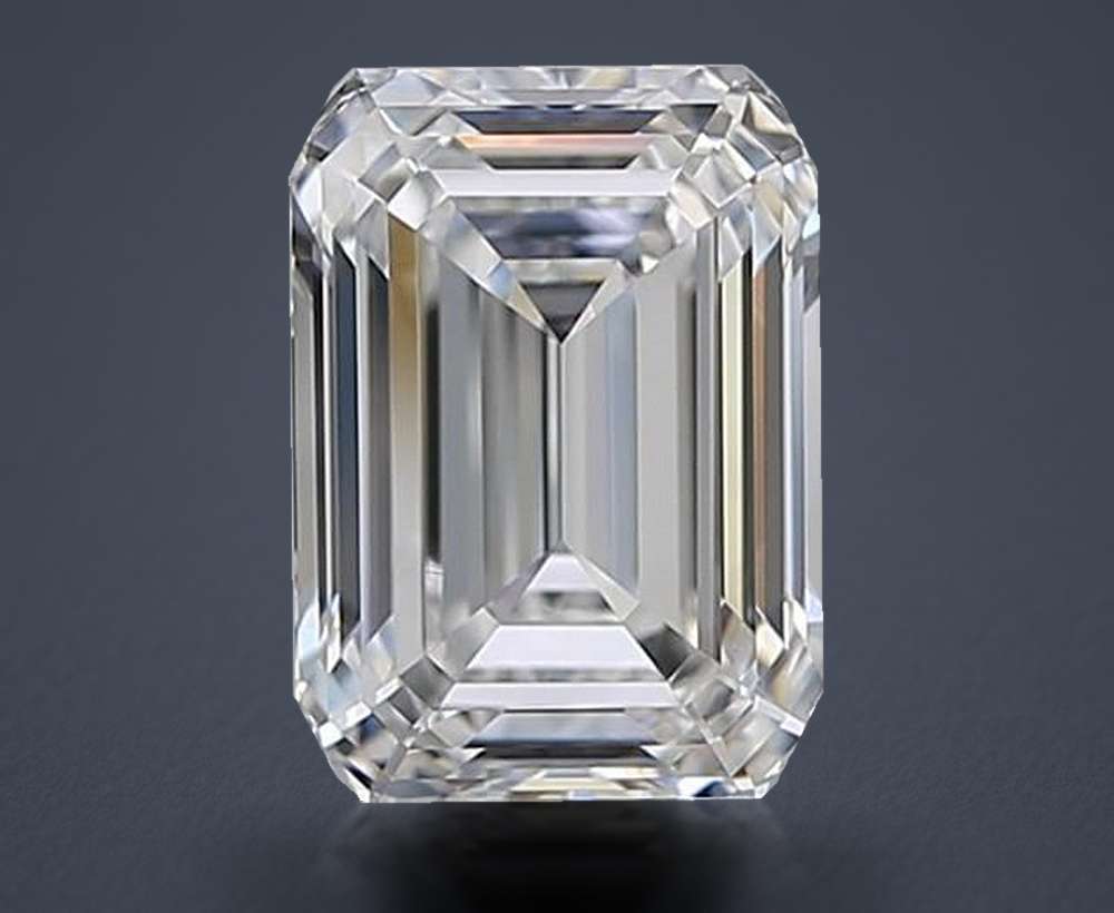 2.66 Carat Emerald Natural Diamond