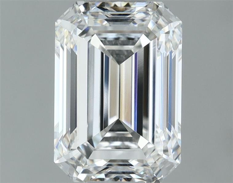 0.90 Carat Emerald Natural Diamond