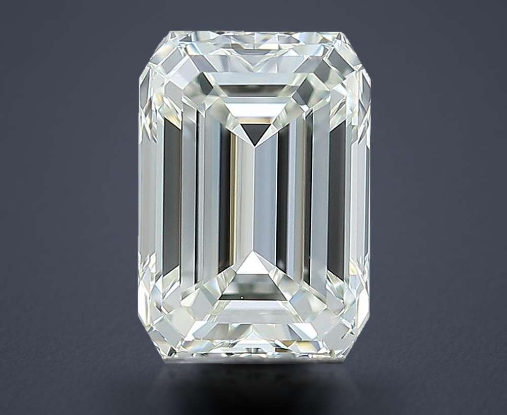 2.03 Carat Emerald Natural Diamond