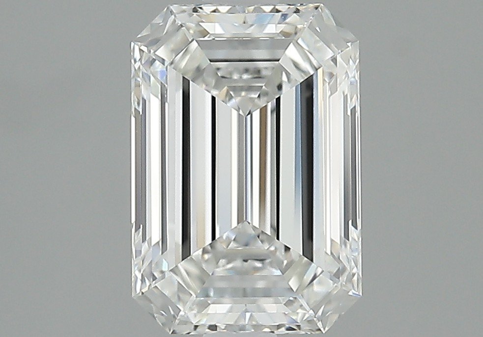 2.53 Carat Emerald Natural Diamond