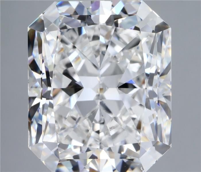 7.51ct E SI1 Rare Carat Ideal Cut Radiant Diamond