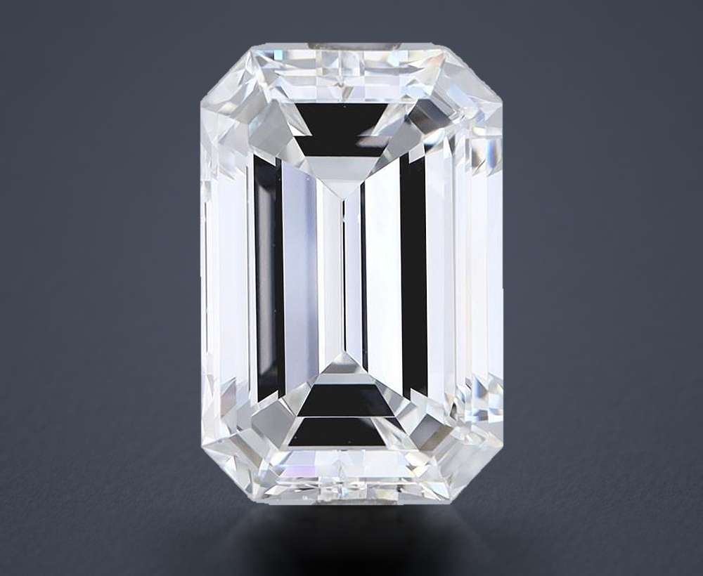 2.50 Carat Emerald Natural Diamond