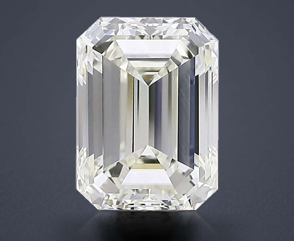 2.00 Carat Emerald Natural Diamond