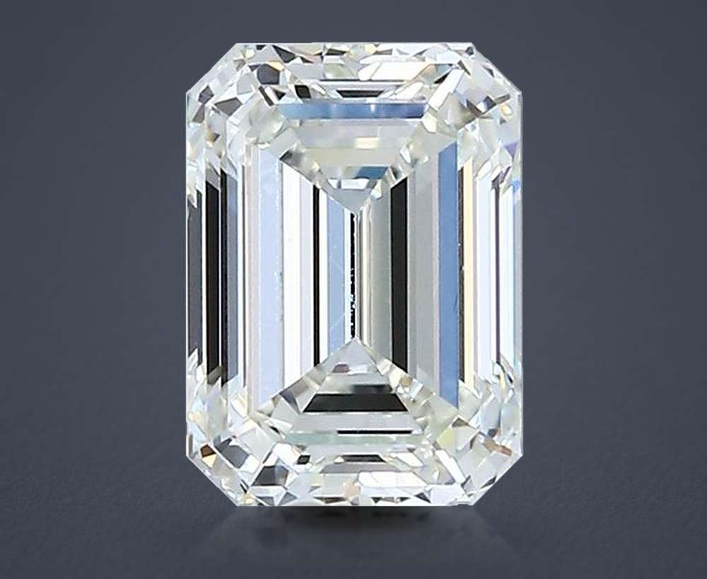 1.58 Carat Emerald Natural Diamond