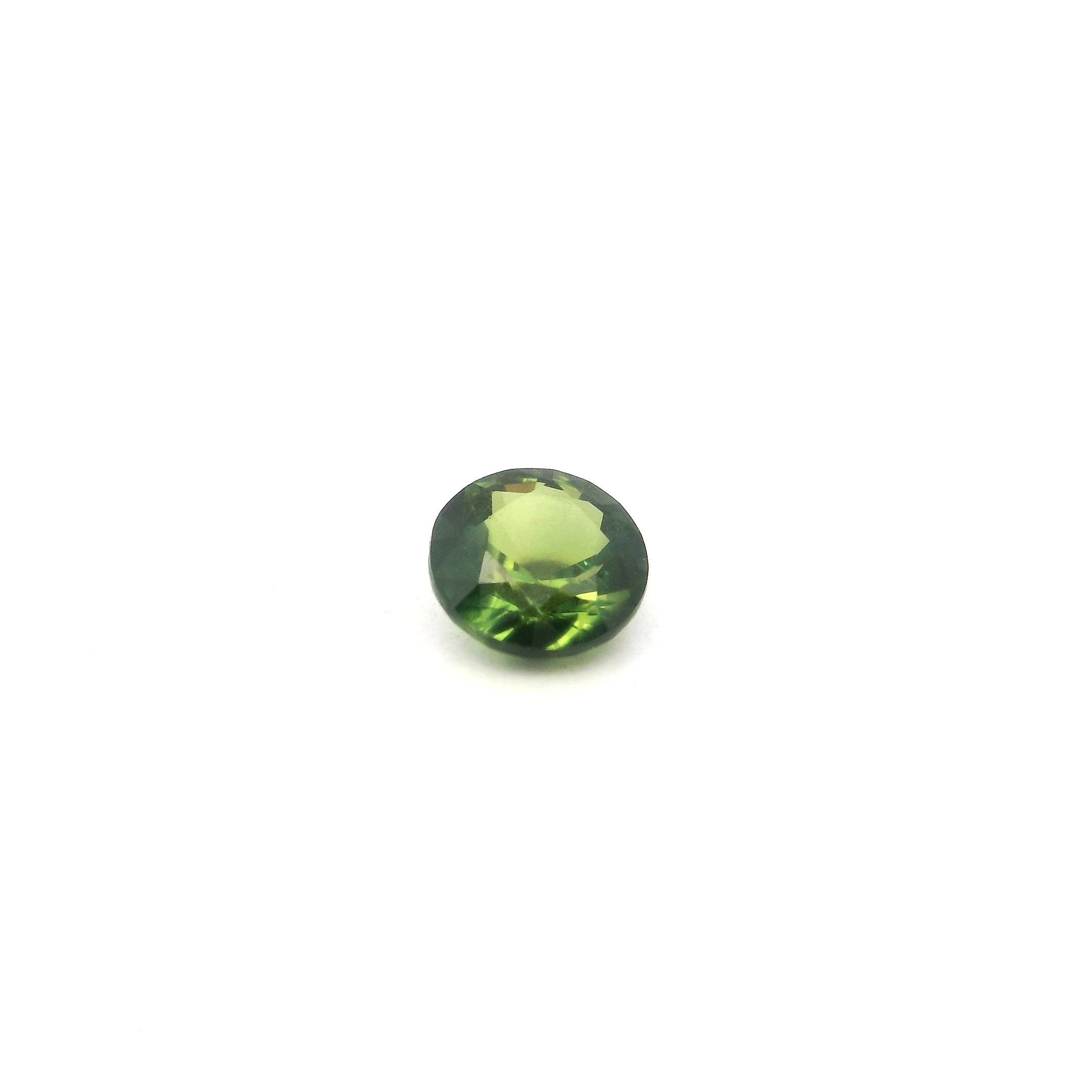 0.46 Carat Green Round Sapphire