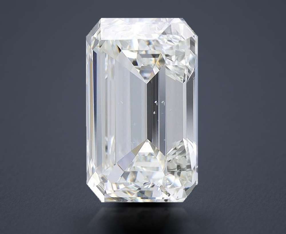 1.63 Carat Emerald Natural Diamond