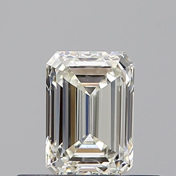 0.40 Carat Emerald Natural Diamond