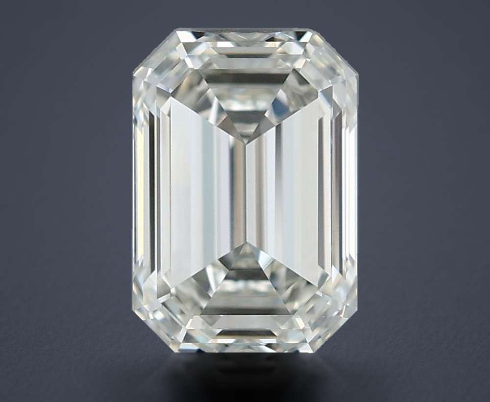 0.81 Carat Emerald Natural Diamond