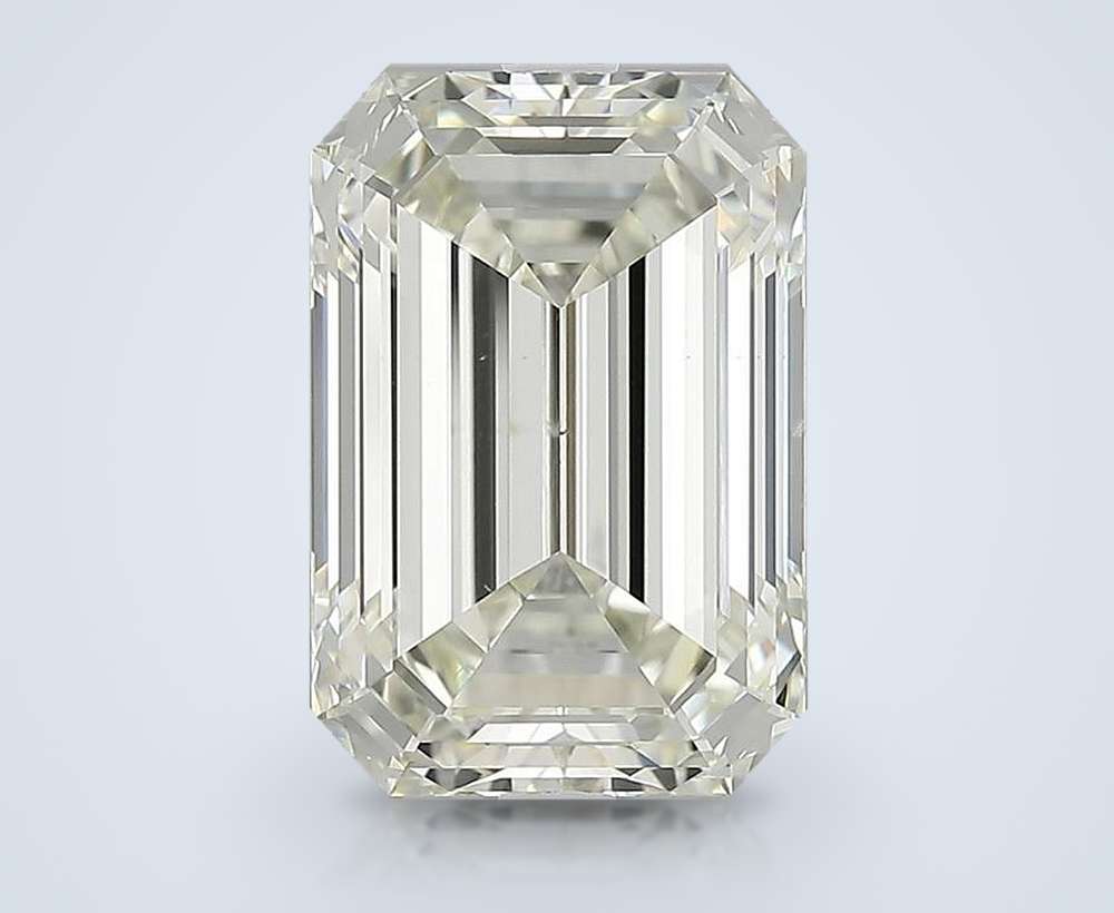 5.01 Carat Emerald Natural Diamond