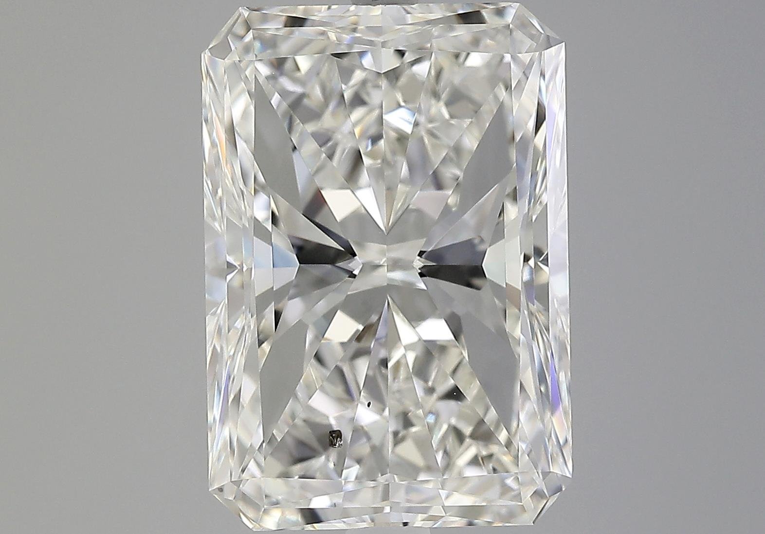 9.01ct I SI1 Very Good Cut Radiant Diamond