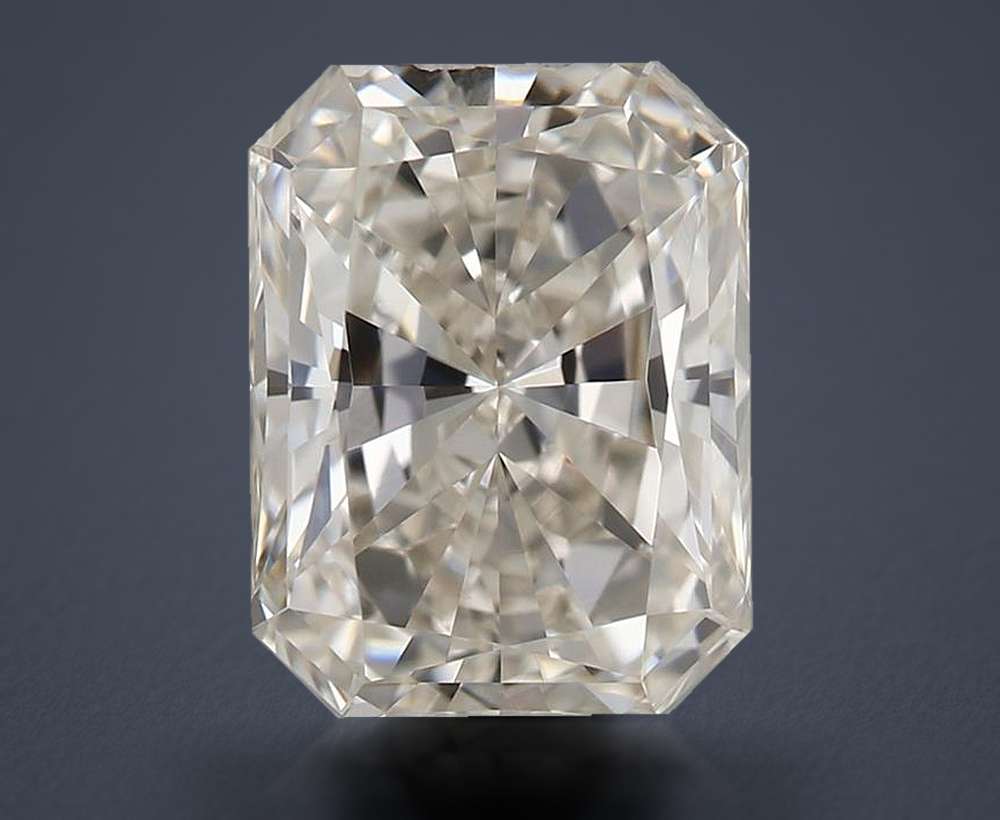 0.90 Carat Radiant Natural Diamond