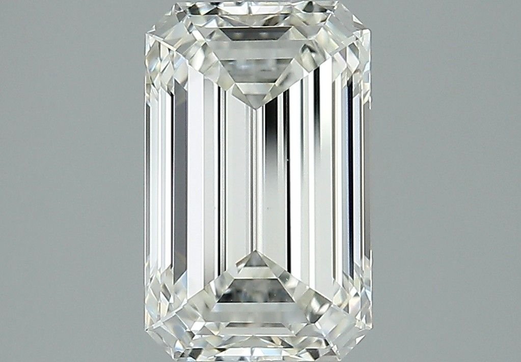 2.51 Carat Emerald Natural Diamond