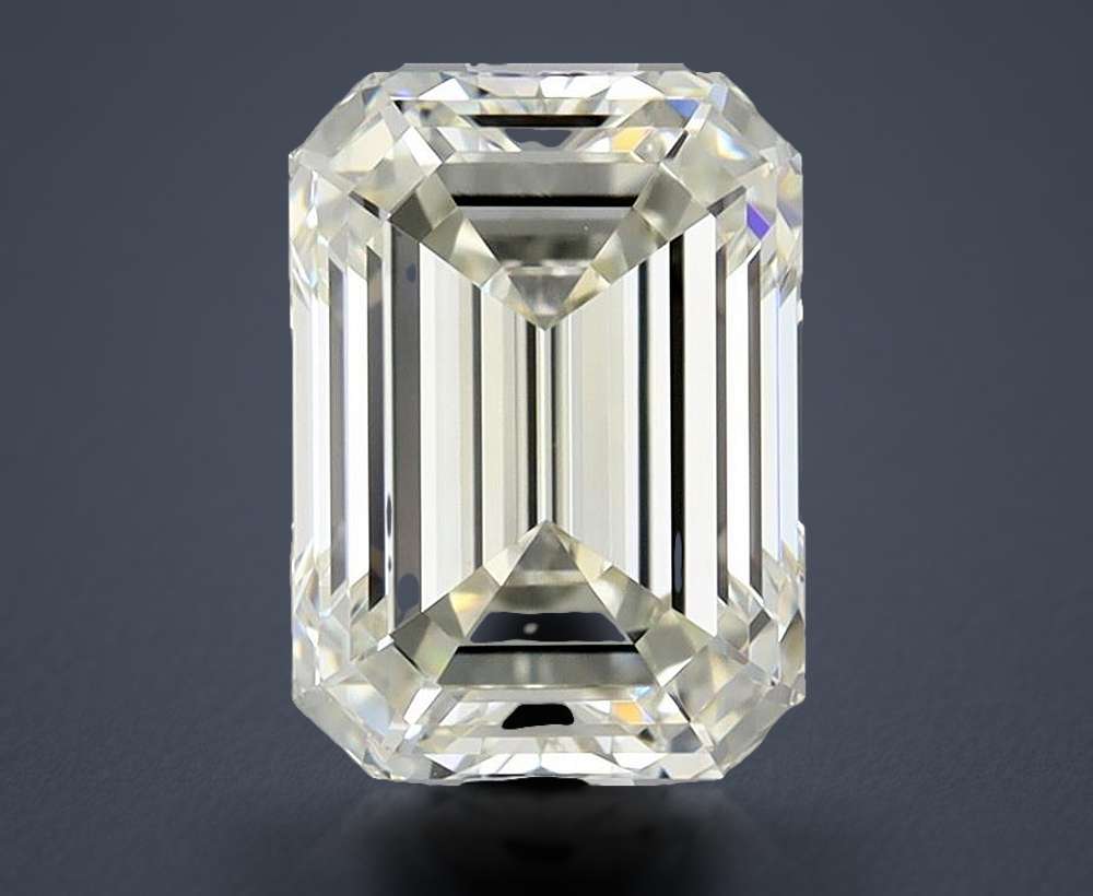1.58 Carat Emerald Natural Diamond