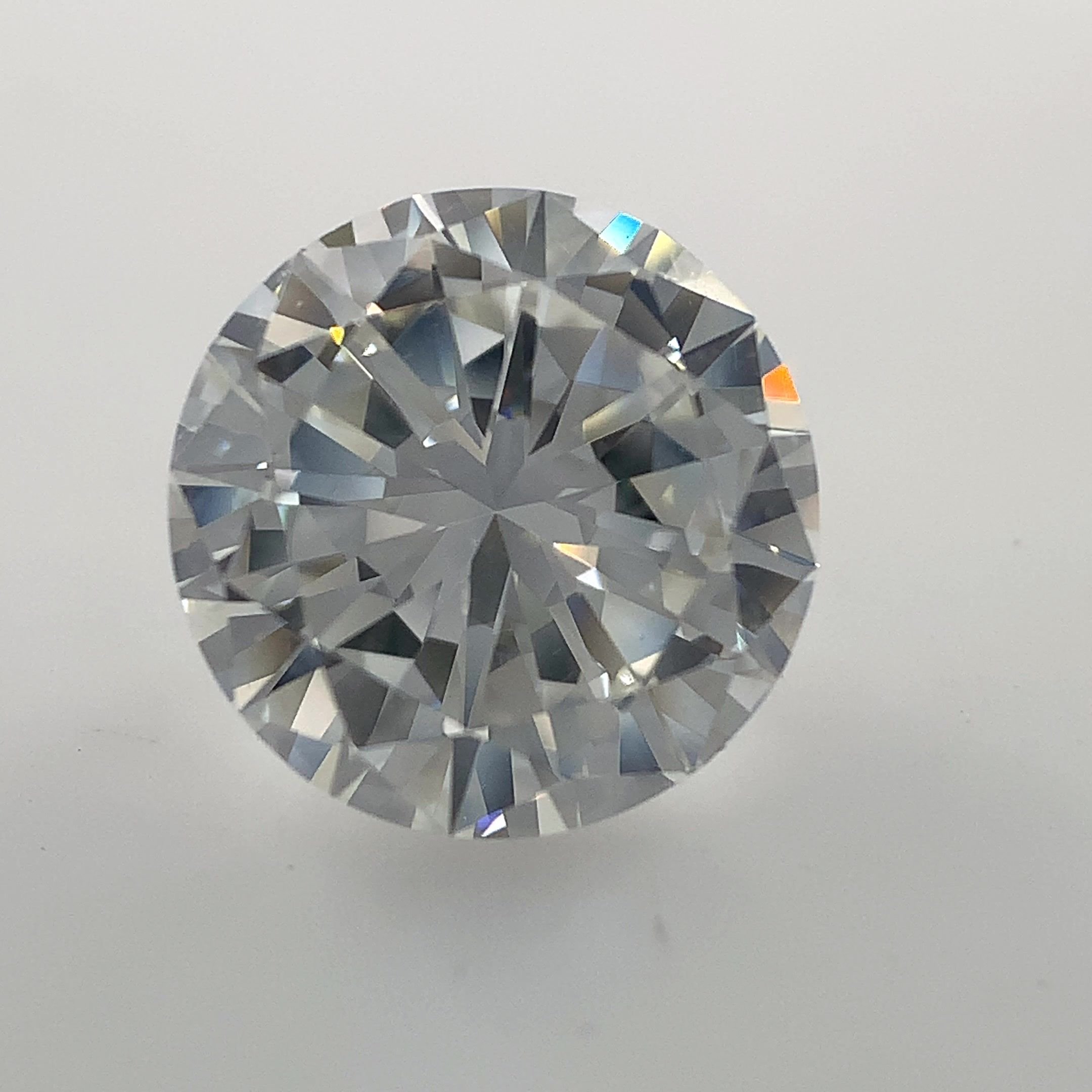 2.56ct I VVS2 Good Cut Round Diamond