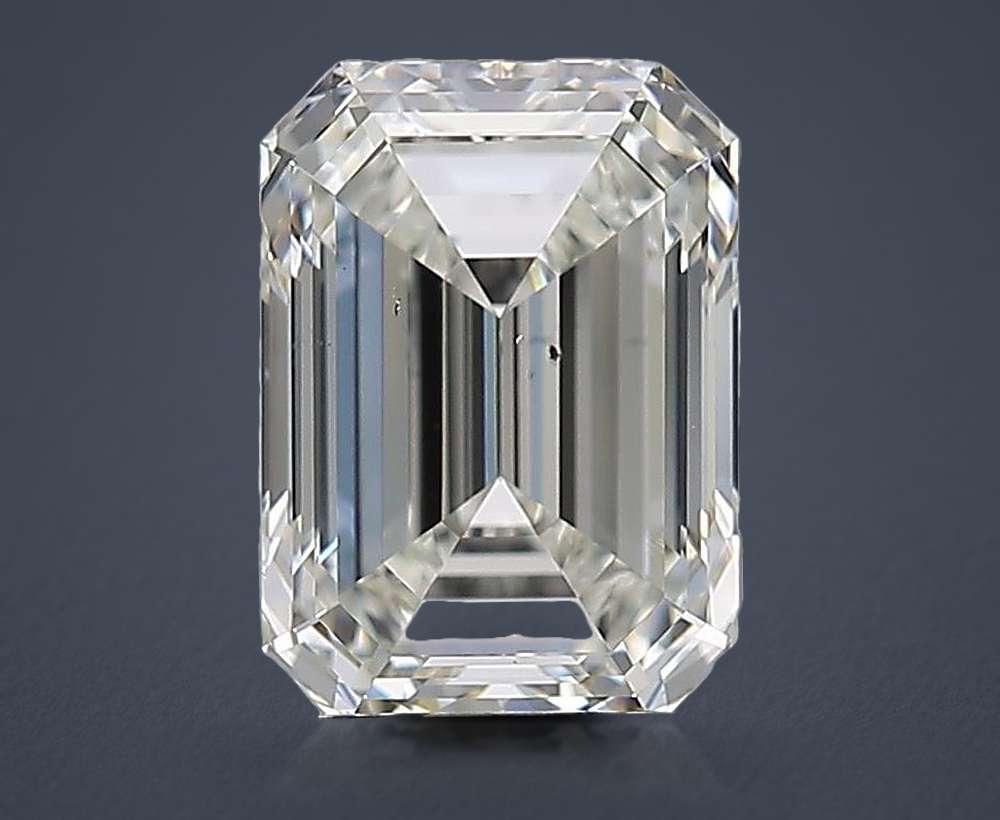 2.60 Carat Emerald Natural Diamond