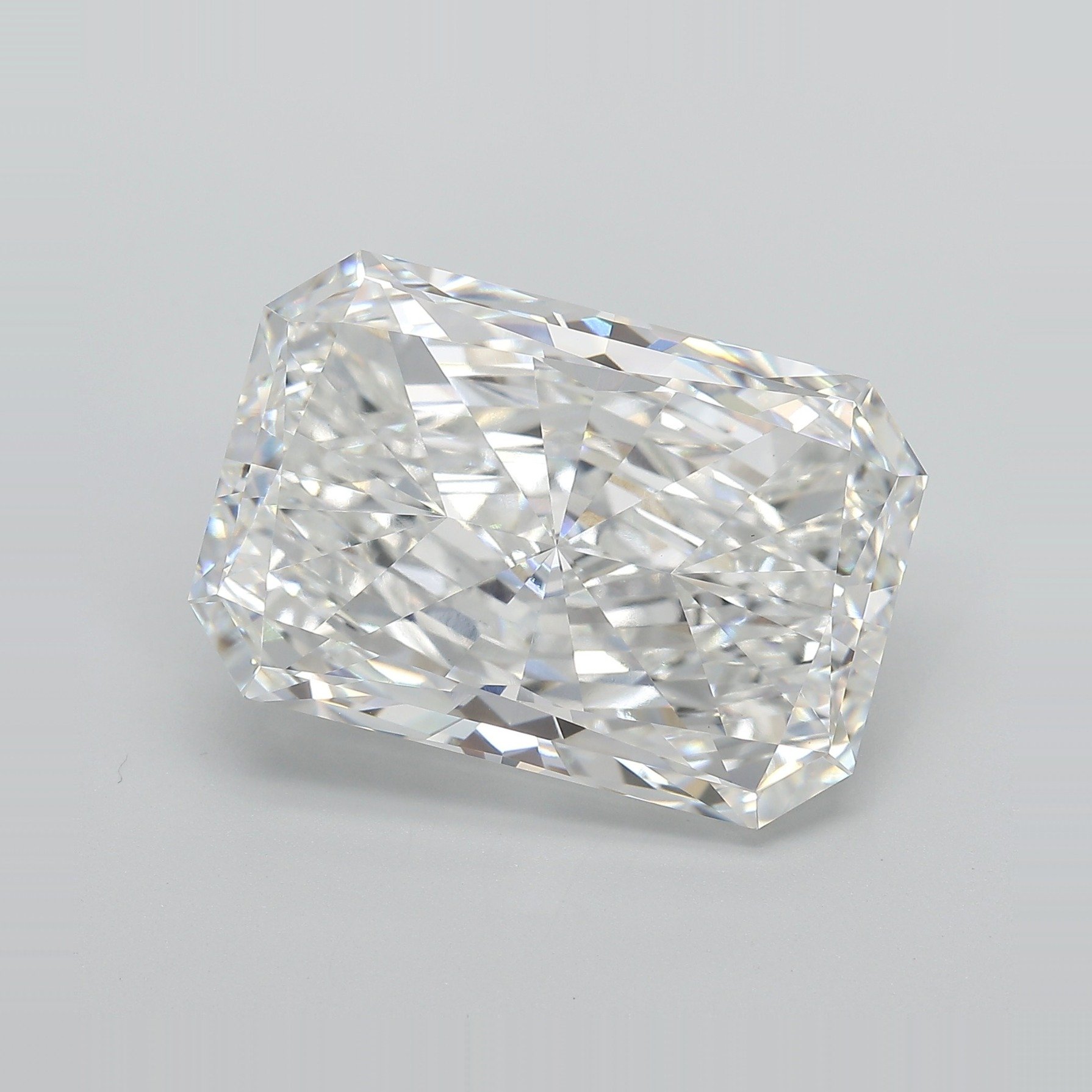 15.03ct F VVS2 Very Good Cut Radiant Lab Grown Diamond