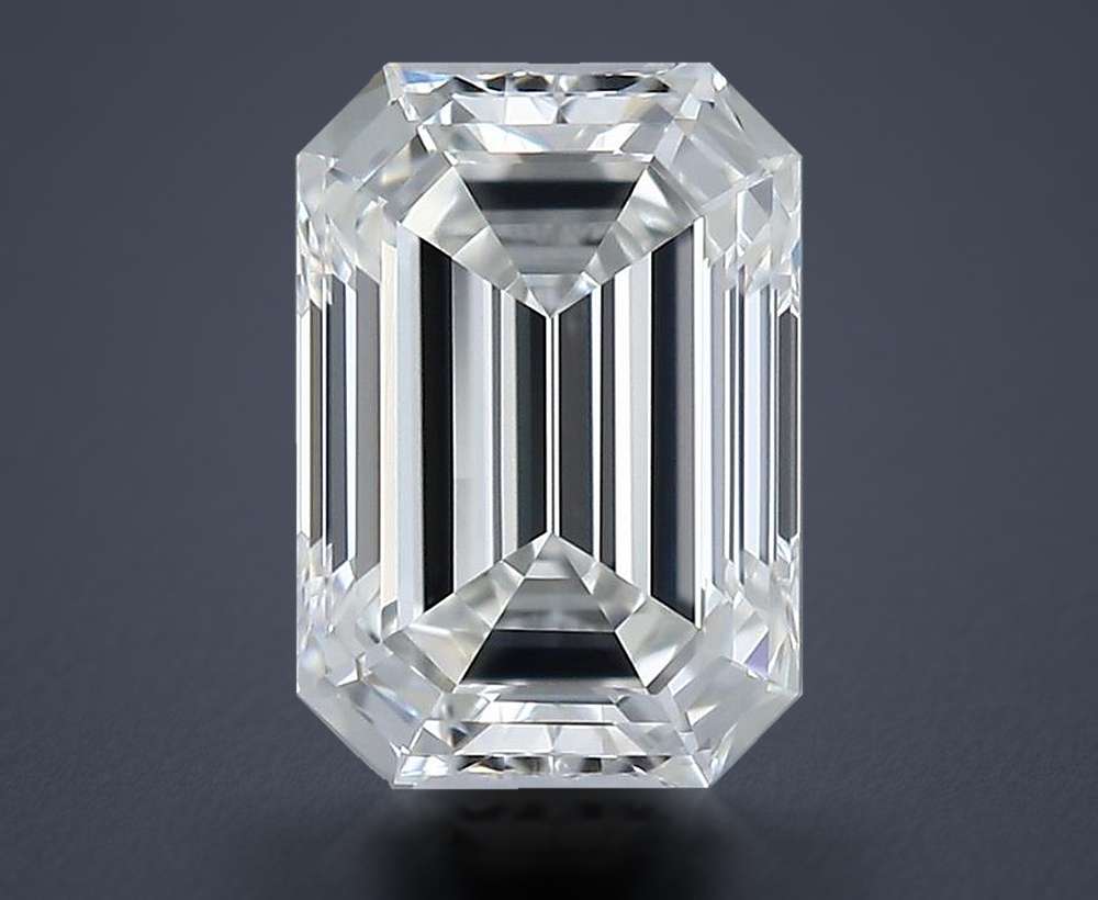 0.31 Carat Emerald Natural Diamond