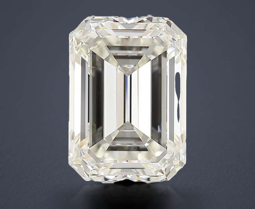 5.50 Carat Emerald Natural Diamond