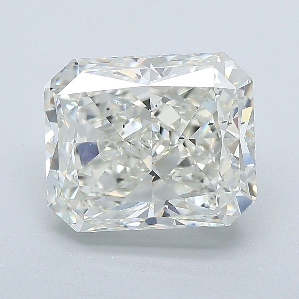 4.53ct K SI1 Rare Carat Ideal Cut Radiant Diamond