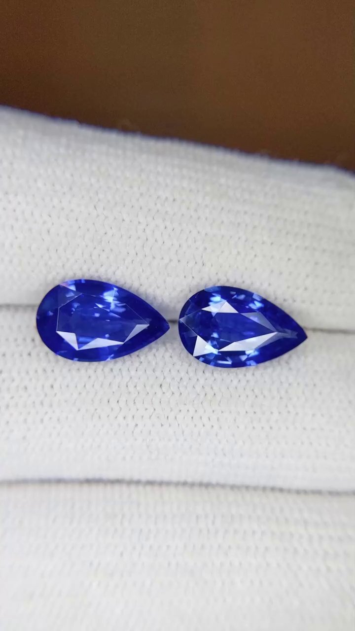 4.79 Carat Blue Pear Sapphire