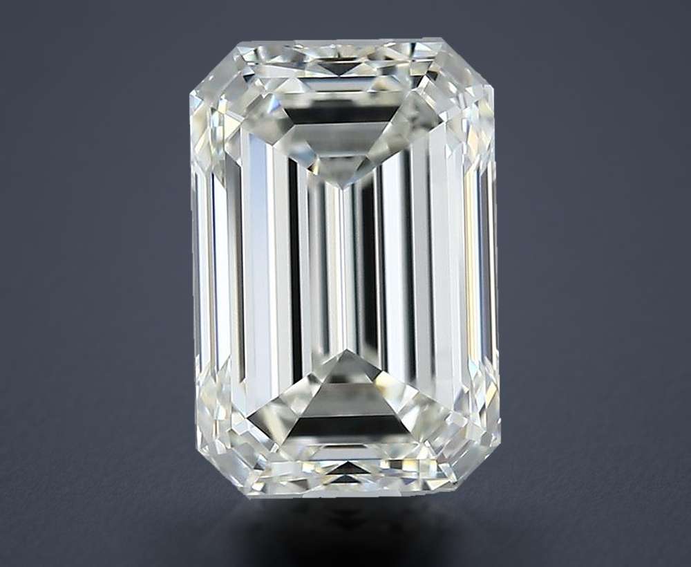 2.00 Carat Emerald Natural Diamond